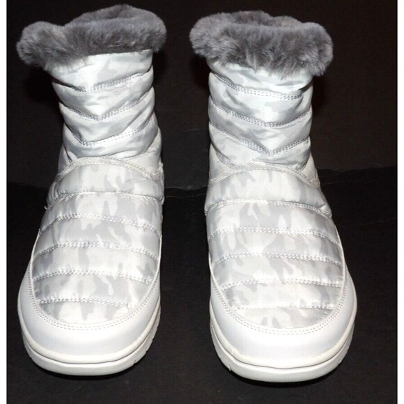 Ryka Women's Suzy Winter Booties White Camo 8W New White Gray Camouflage In Box - Picture 1 of 16